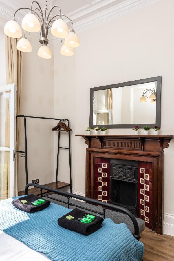 3 Bedroom Garden Apartment Opposite The Beach Brighton Exterior foto